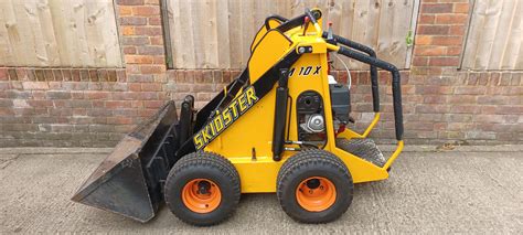 Opico Skidster M10X Mini Loader With Bucket and Auger, Fully 